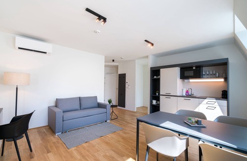 Stuwerviertel Apartment | Vienna Residence | Trendy Apartment in the 2nd District of Vienna near Exhibition Center with Subway Access #6483