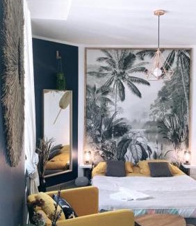 Opera Apartment | Vieux Port Studio Chic