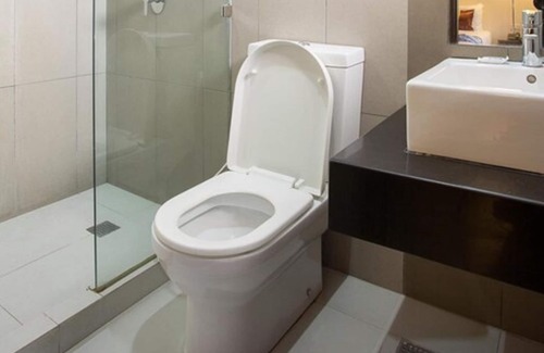 Ermita Night District Hotel | Vieve Hotel