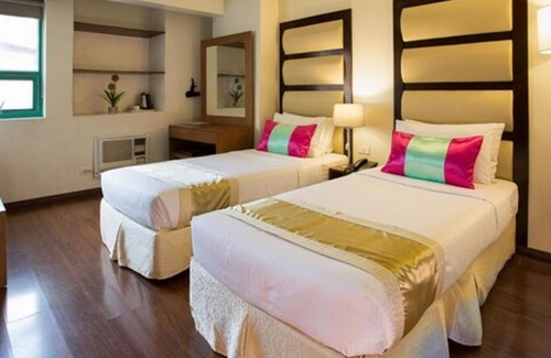 Ermita Night District Hotel | Vieve Hotel