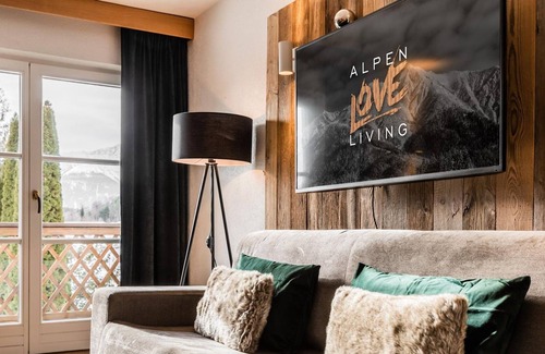 Reith bei Seefeld Apartment | View Apartment - Wildfang Spa Retreat Seefeld