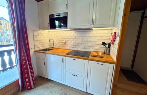 Saint-Martin-de-Belleville Apartment | View mountain, balcony, tv, ski locker, 48m², Saint Martin de Belleville