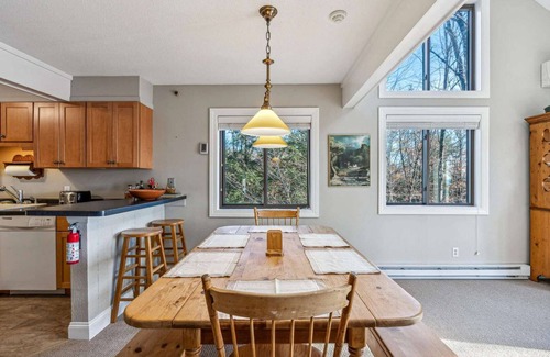 West Hartford Condo | Views, AC, and Family Fun | Kingswood 12E