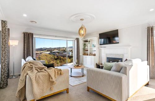 Nukuhau House | Views and More at 34