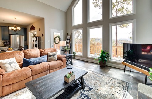 Ellijay Cottage | Views, Hot Tub & Trails: Modern Ellijay Cottage