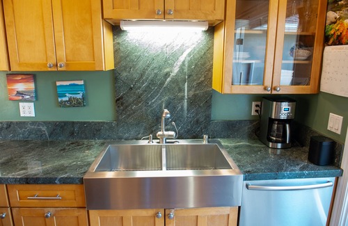East Mesa Cottage | Views of Ocean & Islands & 100 Steps to Shoreline Park - 43 Five Star Reviews