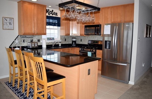 Sea Isle City House | VIEWS of the ocean throughout. Enjoy dinner or a nice cocktail on the spacious deck.