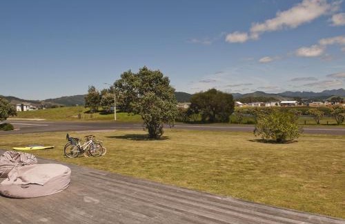 Matarangi House | Views on Matarangi - Matarangi Holiday Home