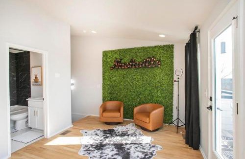 Haynes Area House | Views on Pike