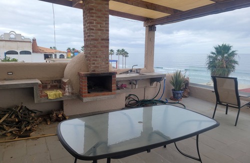 La Fonda House | Views to teh ocean and very big outfdoor patio with fire place