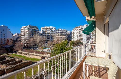 Thessaloniki City Centre Apartment | Viewscape Navarino Apt