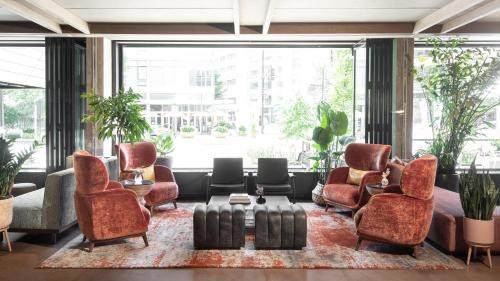 Downtown Washington D.C. Hotel | Vignette Collection Yours Truly DC by IHG