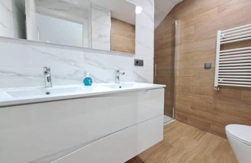 Casco Vello Apartment | Vigo centro, dúplex de diseño.