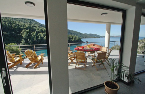 Blato Villa | Viila Anastasia Korcula, Special one- right by the sea, pool, parking. 8 pleope