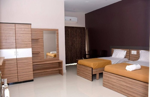 Vaniyambadi Hotel | Vijay Residency Vellore