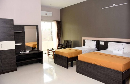 Vaniyambadi Hotel | Vijay Residency Vellore