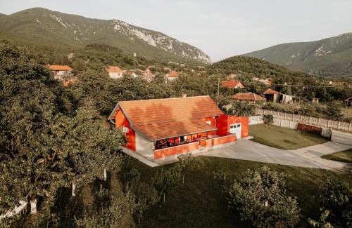 Zdrelo House | Vikendica Castanea Banja Ždrelo
