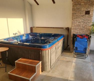 Banja Luka House | VIKENDICA GARFILD SA BAZENOM i SAUNOM BANJA LUKA