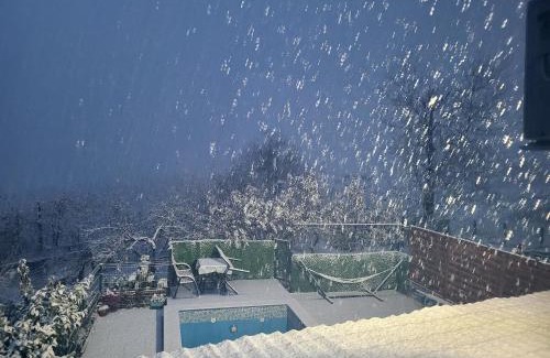 Banja Luka House | VIKENDICA GARFILD SA BAZENOM i SAUNOM BANJA LUKA