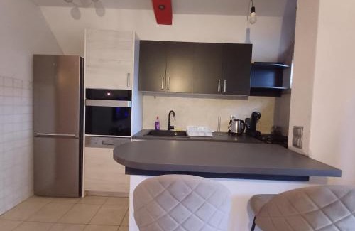 Canton 10 House | Vikendica Mila