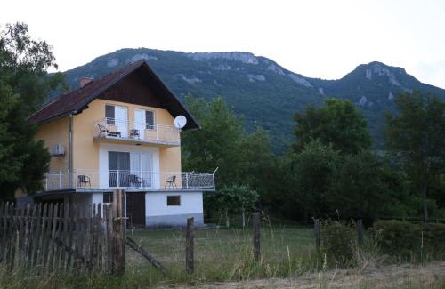 Republika Srpska House | Vikendica Sara