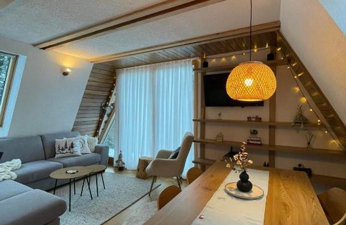 Jahorina Ski Chalet | Vikendica - uz stazu