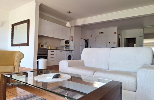 Porto de Mos Apartment | Vila Apostol - Amazing Studio with Sea View near Porto de Mos Beach in Lagos.