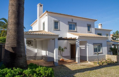 Praia da Luz Villa | Vila Aurora - Private 3 Bedroom Villa - 100m from the beach