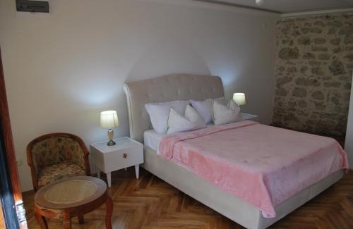 Podi Villa | Vila Bella Vista