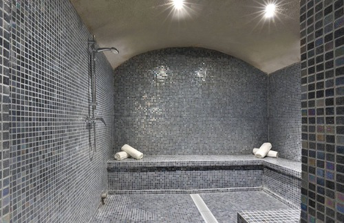 Saintes-Maries-de-la-Mer Hotel | Vila de la Mar & Spa