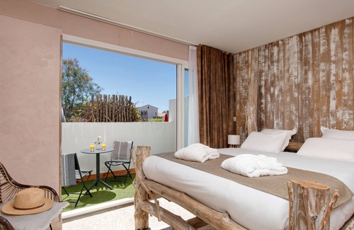 Saintes-Maries-de-la-Mer Hotel | Vila de la Mar & Spa