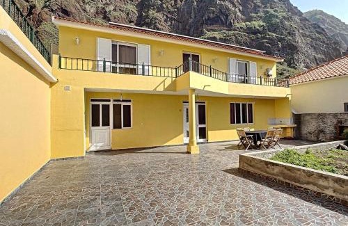 Prazeres House | Vila Feliz