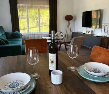 Laktasi Villa | Vila Fina