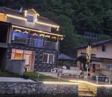 Zvornik House | Vila Gavrić