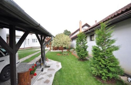 Nova Lesna House | Vila Hana