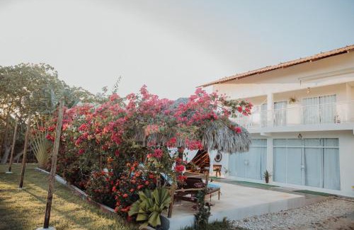 Caicara Villa | Vila hangloose vista da lagoa