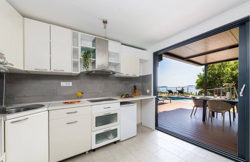 Mlini Villa | Vila Hortensia-With Private Pool and Beaches Front