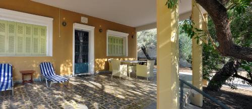 Kini House | VILA INSPIRATION - ON KINI BEACH
