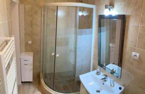 Nova Lesna House | Vila Lesana