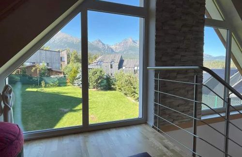 Nova Lesna House | VILA LESNA House with a garden 2 minutes from the center of the Tatras