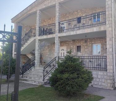 Podgorica Villa | VILA LUKA