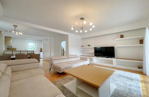 Sarajevo Villa | Vila Magnolija Ilidža