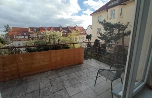 Prague 5 Apartment | Vila Malvazinky