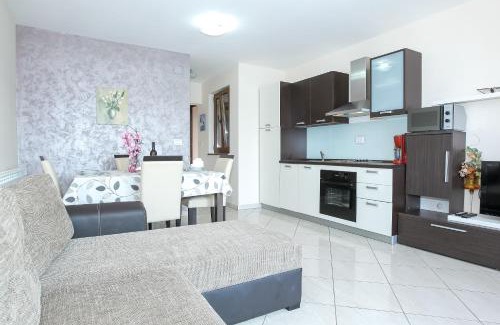 Molat Apartment | Vila Orada