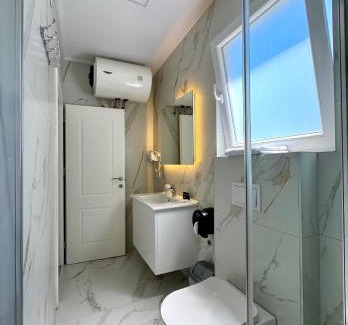 Tirana Hotel | Vila Park Hotel 1