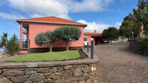 Canhas House | Vila Rocha Do Sol 59A - Ensuite Room With Balcony View