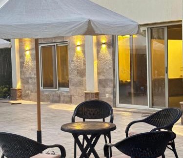 6th of October City Villa | Villa Ayoun El Nakheel Luxury Family Stay with Garden and Pool