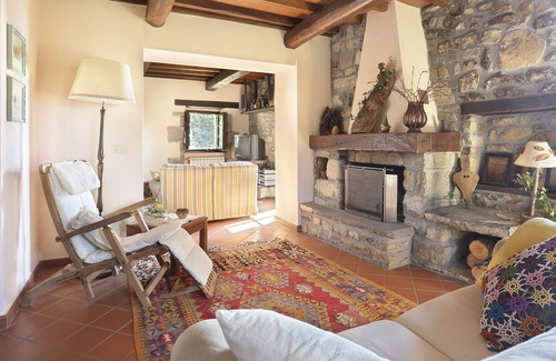 Castiglione di Garfagnana Villa | VILLA IL COLLE, charm and comfort overlooking the Apuan Alps