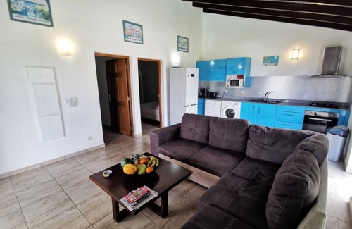 Saint-Francois Villa | Villa à St François 3 chambres piscine - G005A