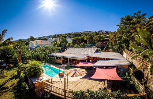 Le Portail Villa | Villa Ô Pieds Nus 180m2 4 chambres piscine jardin tropical parking privé